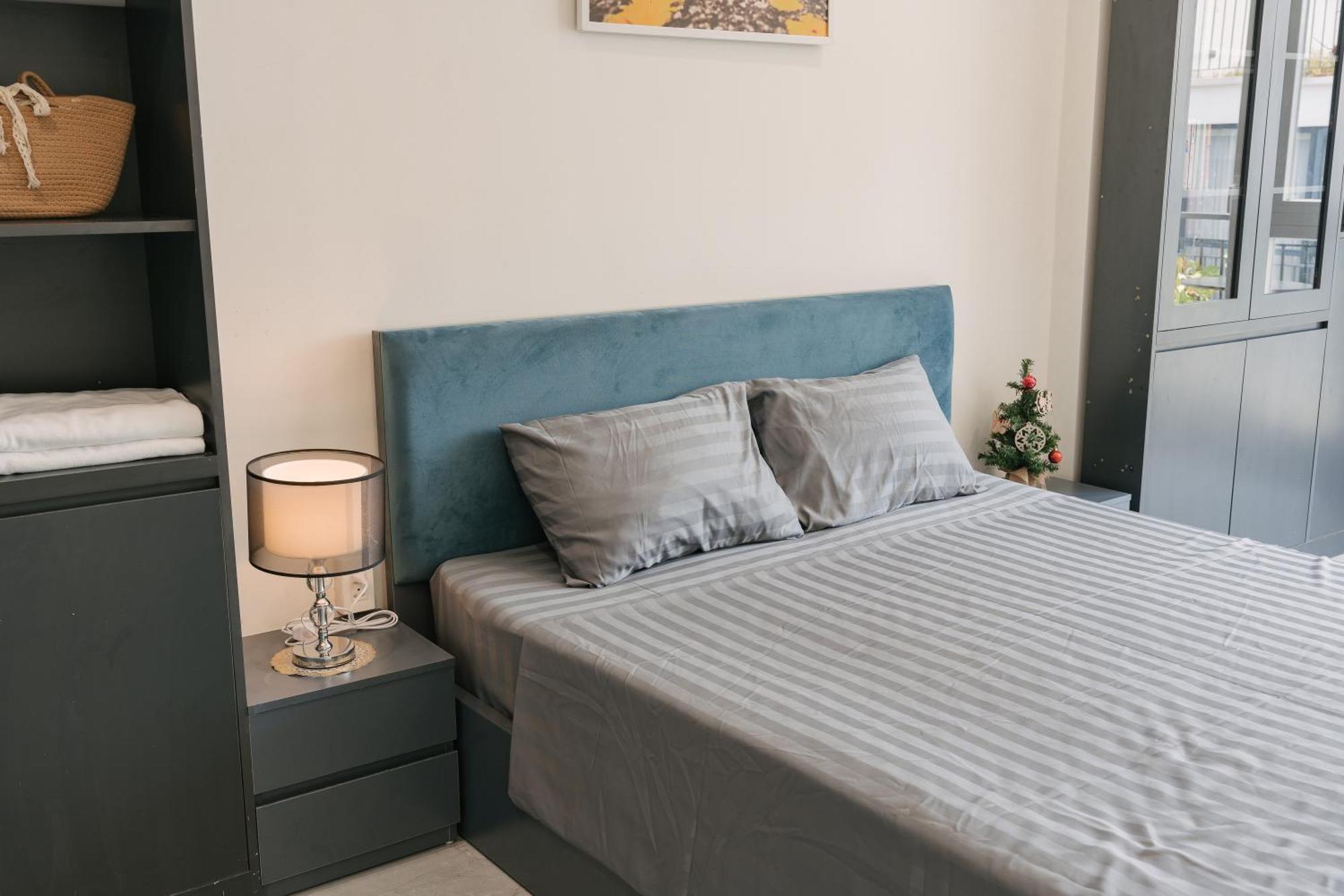 Oikia Apartment *